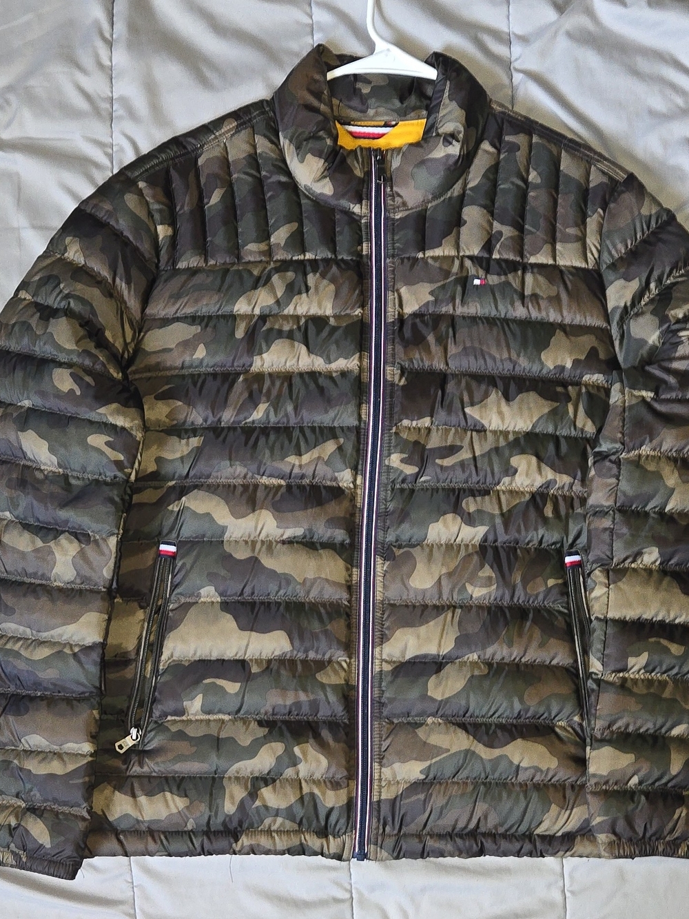 Tommy Hilfiger Down Packable Camouflage Puffer Jacket Full Zip Men's Large